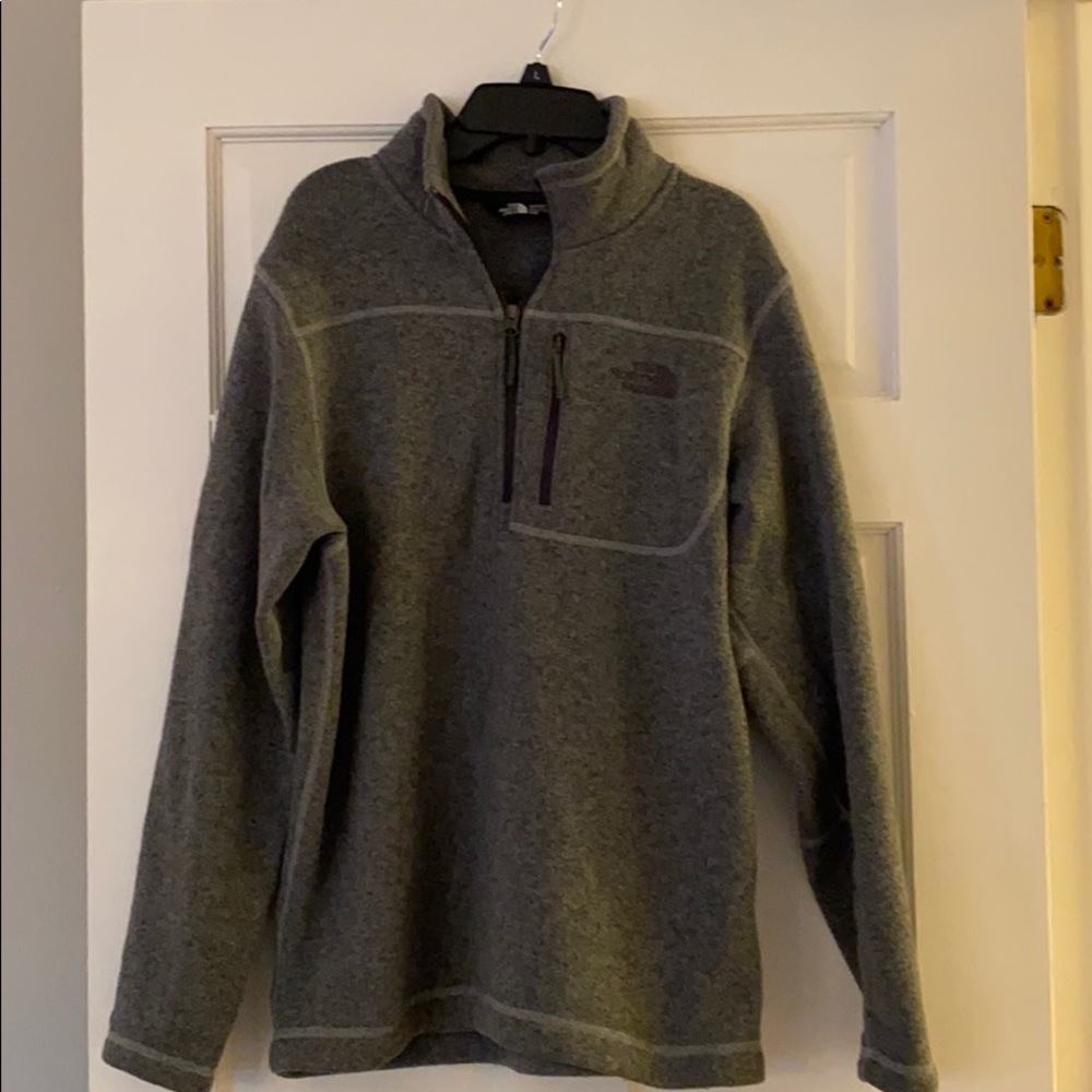 North Face Men’s Pullover